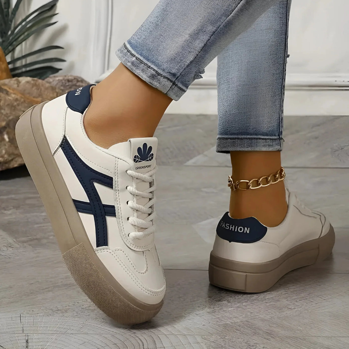 Sienna™ | Orthopaedic Sneakers